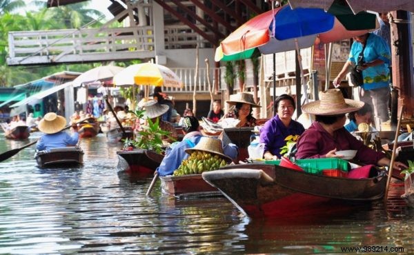 Bangkok s floating markets 