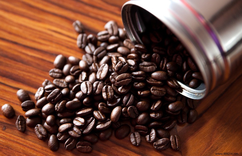 Is drinking coffee on an empty stomach bad for your health? 