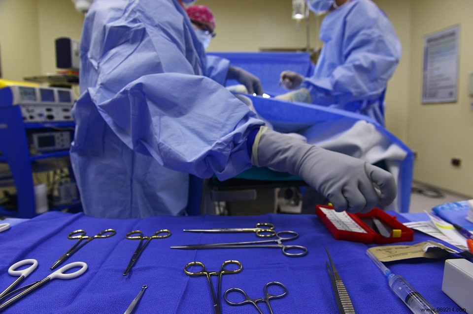 First successful transplant of a pig heart in a human patient 