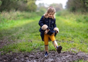 Why should children be allowed to get dirty in nature? 