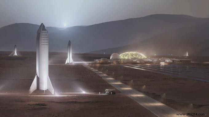 SpaceX:Elon Musk announces first trip to Mars in four years 