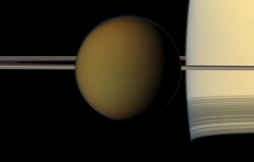 NASA detects strange molecule in Titan s atmosphere 