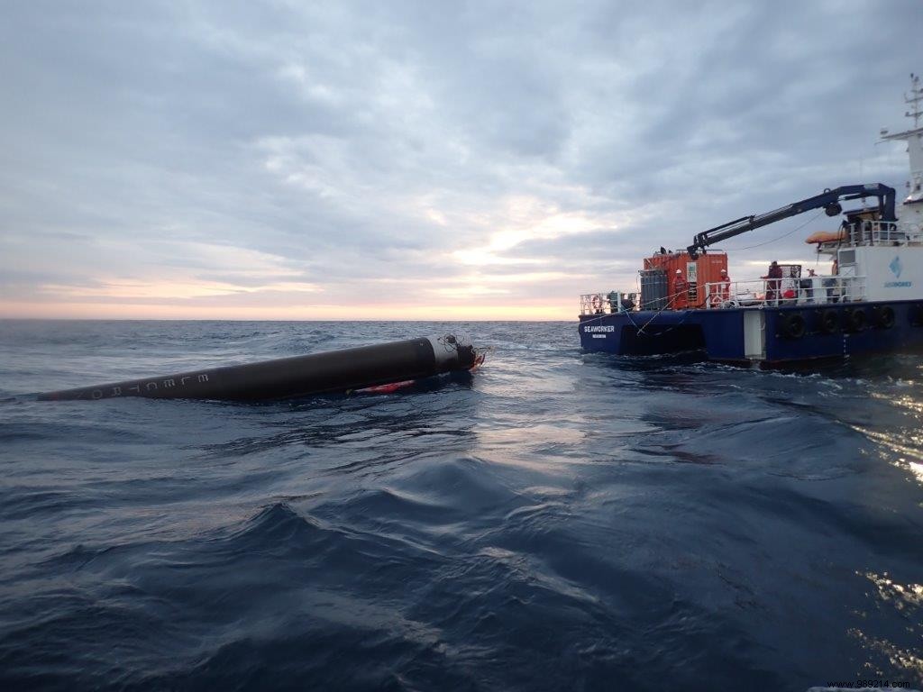 Following in the footsteps of SpaceX, Rocket Lab recovers a booster in  good condition  