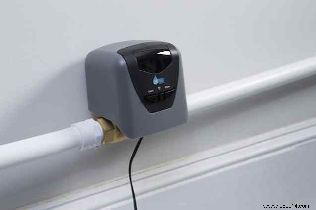 Install a smart valve and stop your basement from flooding