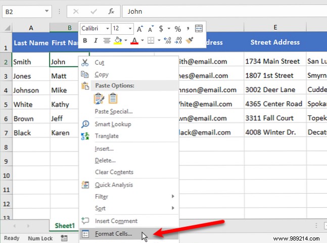 How to hide and show anything you want in Microsoft Excel