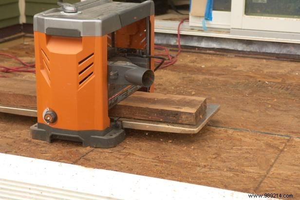 How to Build an Office Desk From Reclaimed Wood