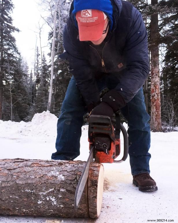 How to build a stump stool