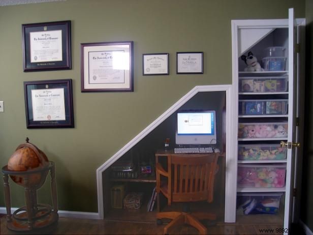 How to build an office under the stairs