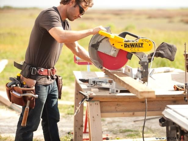 How to build a driveway bench