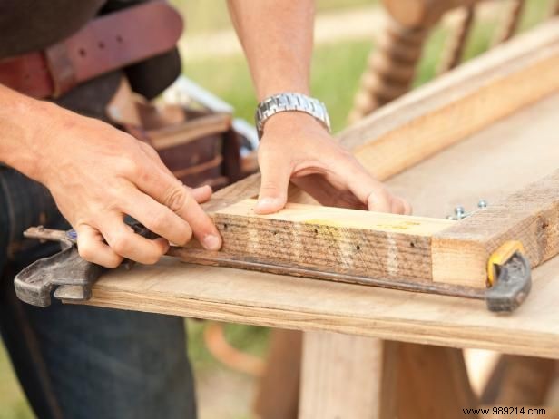 How to build a driveway bench