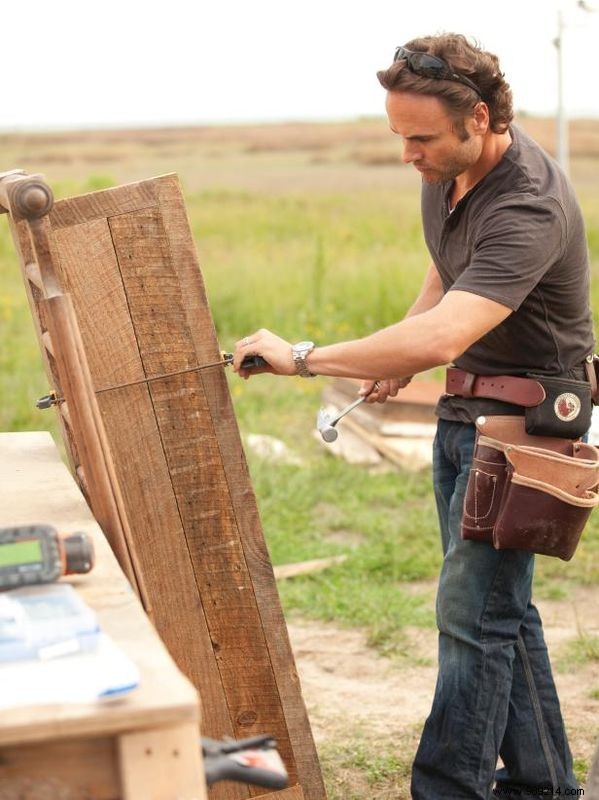 How to build a driveway bench