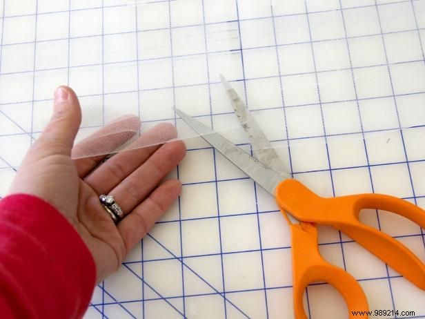 How to make a classic wedding veil