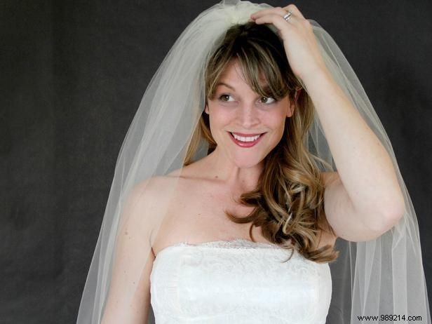 How to make a classic wedding veil