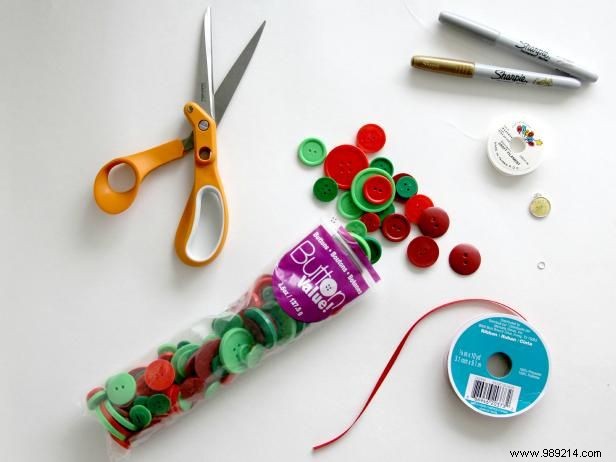 How to Make a Button Family Tree Christmas Ornament