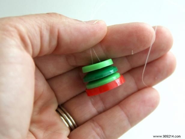 How to Make a Button Family Tree Christmas Ornament