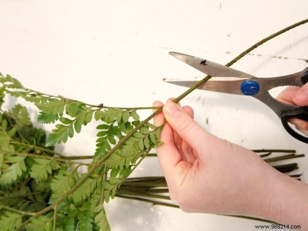 How to make a flower garland