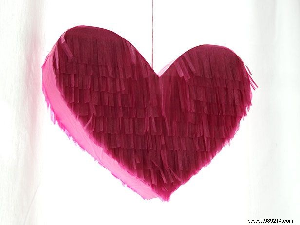 How to make a Fringed Heart Pinata