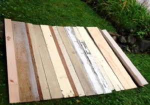 How to Make a Headboard From Reclaimed Wood