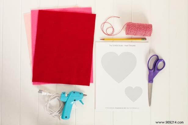 How to make a heart garland