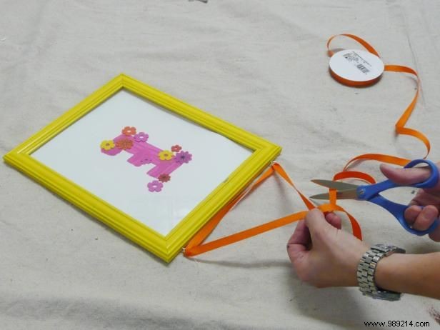 How to make a headboard with picture frames