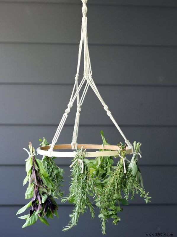 How to Make a Macramé Herb Drying Rack