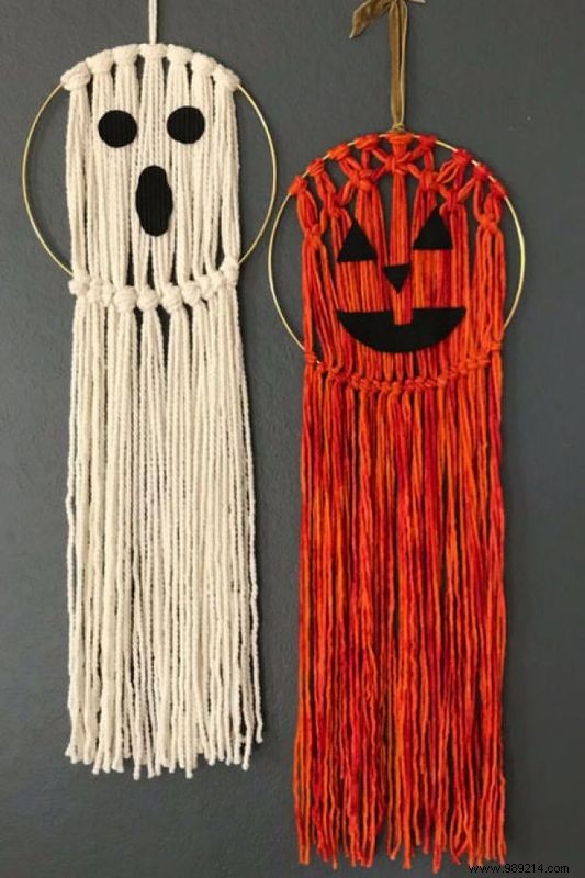 How to make a macrame Halloween wall hanging