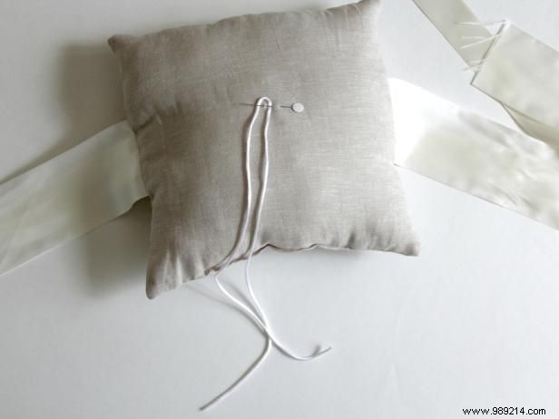 How to Make a Ring Bearer Pillow