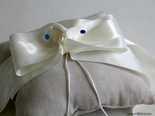 How to Make a Ring Bearer Pillow