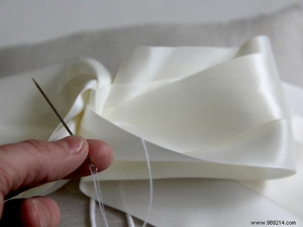 How to Make a Ring Bearer Pillow