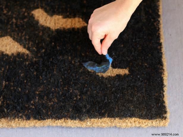 How to Make a Halloween Stenciled Doormat