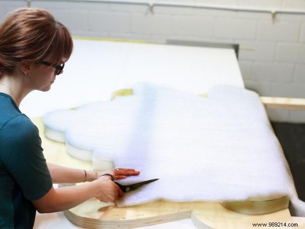 How to make a two-dimensional upholstered headboard