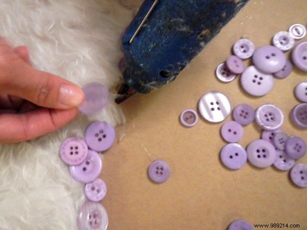 How to make a white fluff Christmas wreath