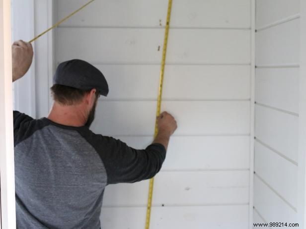 How to make a wall screen with colored plates