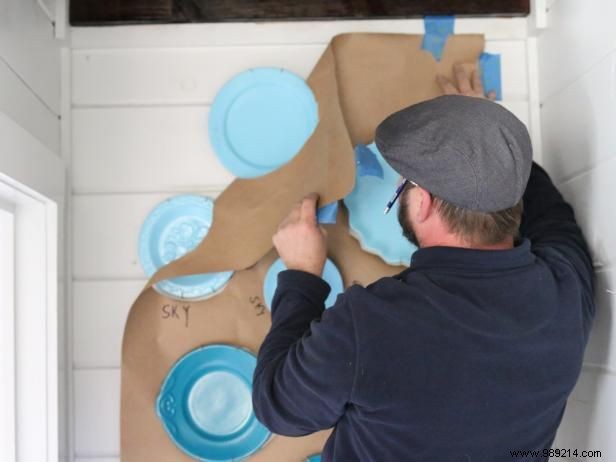 How to make a wall screen with colored plates