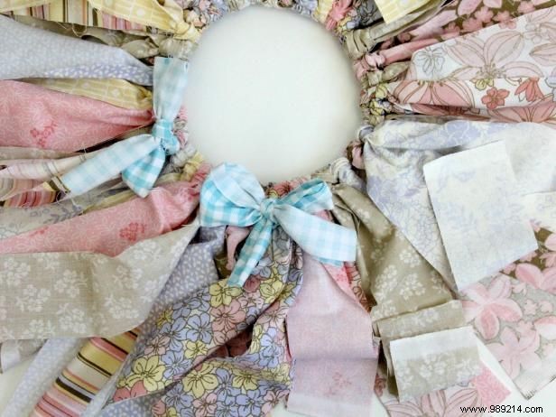 How to make a recycled tutu with fabric scraps