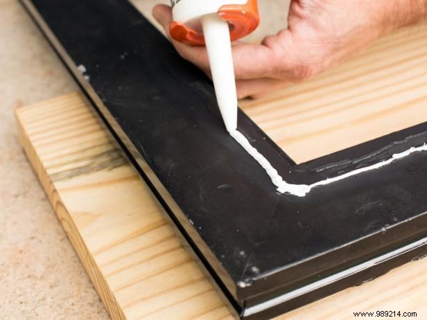 How to make chalkboard serving trays from old picture frames