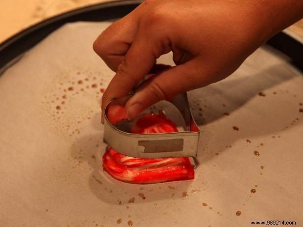 How to Make Candy Cane Christmas Hearts