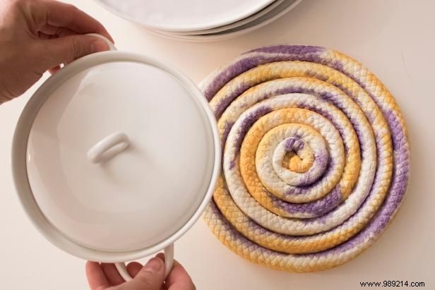 How to make easy trivets and hot rope plates