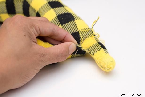 How to make easy to sew sock toys