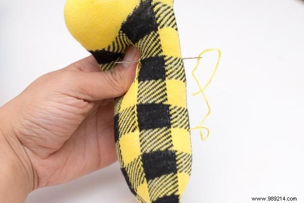 How to make easy to sew sock toys