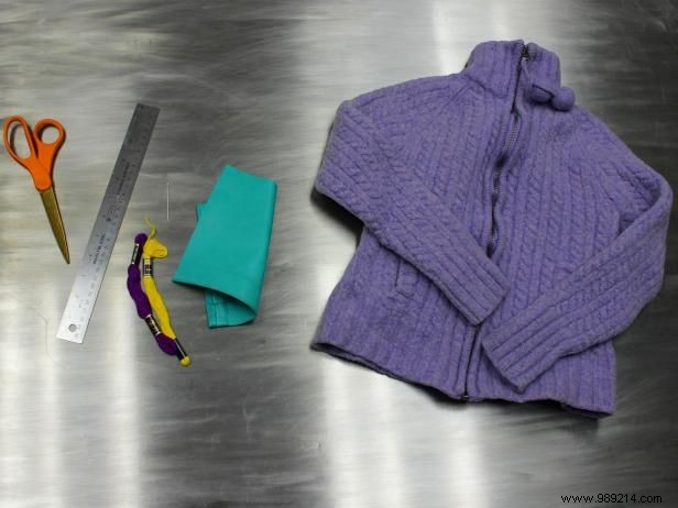 How to make fingerless gloves from an old sweater