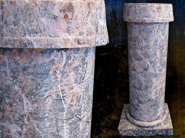 How to make faux stone columns for Halloween or any occasion