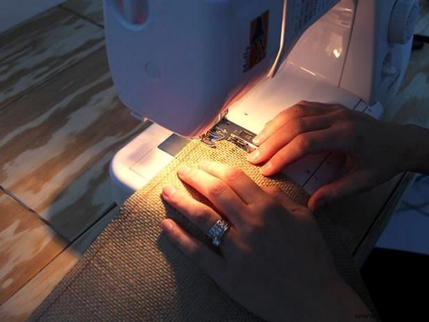 How to make embroidered burlap tablecloths