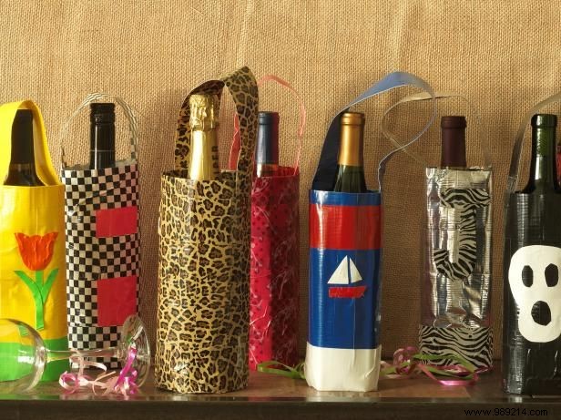 How to make gift bags with duct tape 