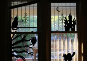 How to Make Halloween Window Silhouettes