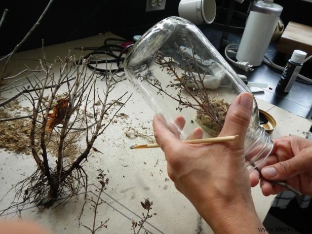 How to make Halloween terrariums