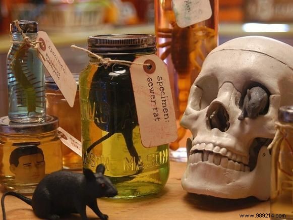 How to make mad scientist jars