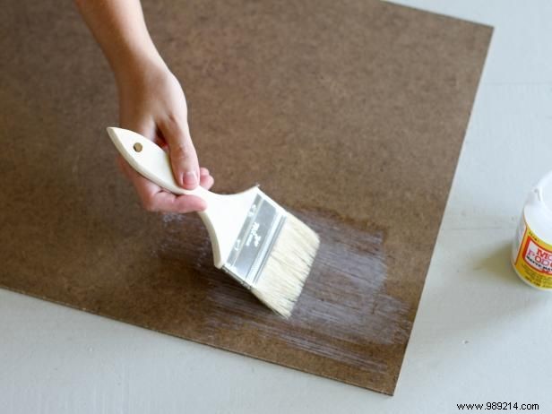 How to make no-sew fabric slate tablecloths