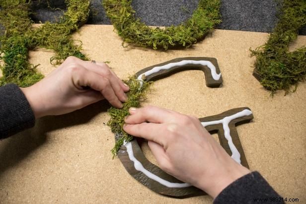 How to make moss letters for an outdoor yard sign