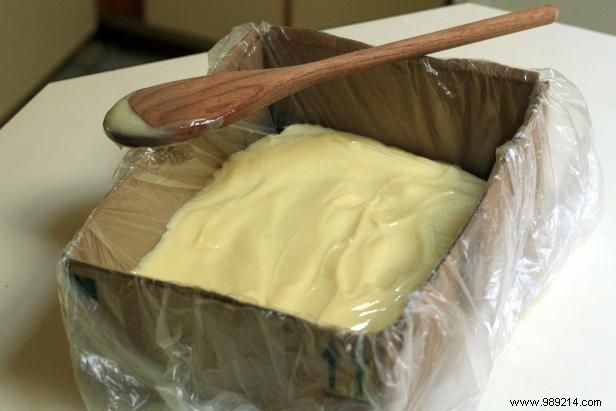 How to make moisturizing olive soap with coconut oil